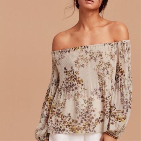 Aritiza Talence Printed Balloon top - Picture 2 of 6